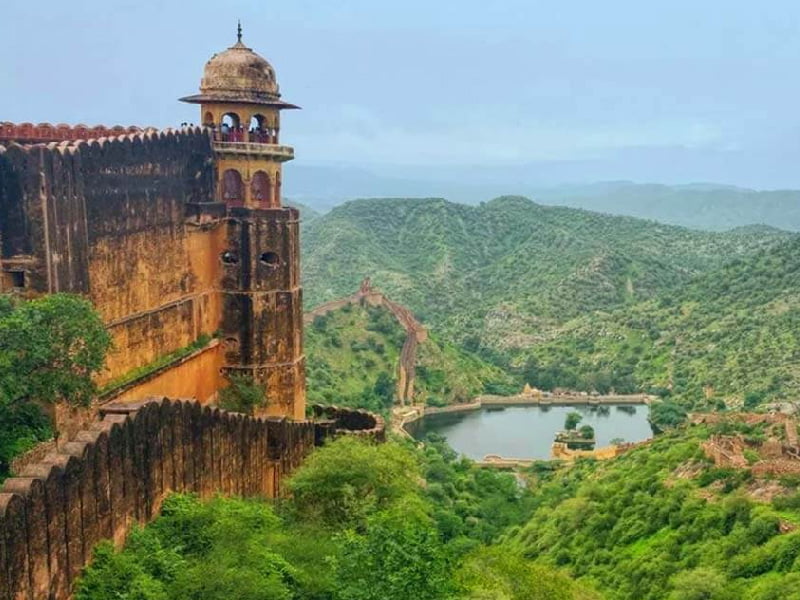 JAIPUR SIGHTSEEING BY CAR AND DRIVER