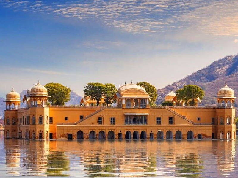 Jaipur Full Day City Tour With Male Guide