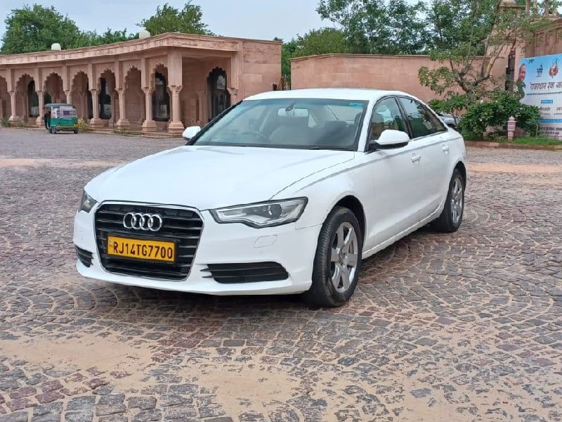 Cheap Car Rental in Jaipur